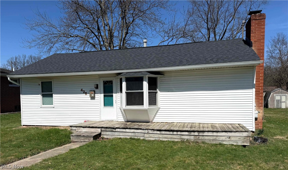 425 Second Street Property Photo 1