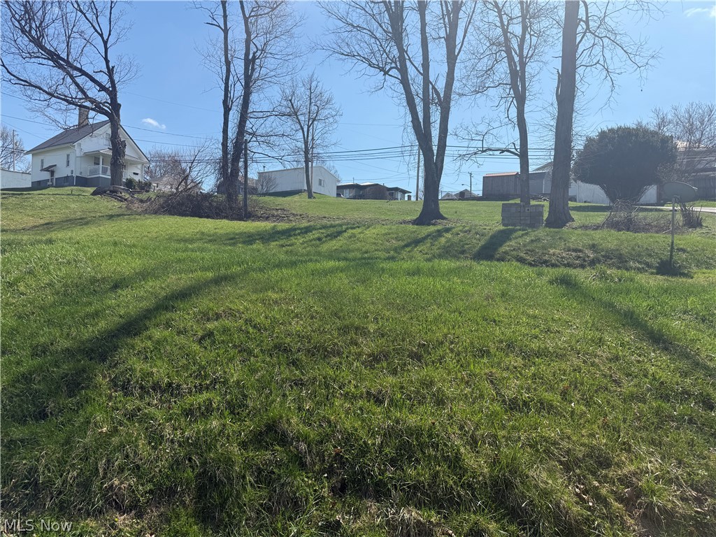 126 Oak Street Property Photo 11