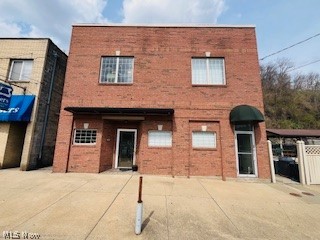 306 Main Street Property Photo 3