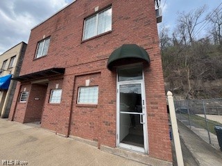 306 Main Street Property Photo 4