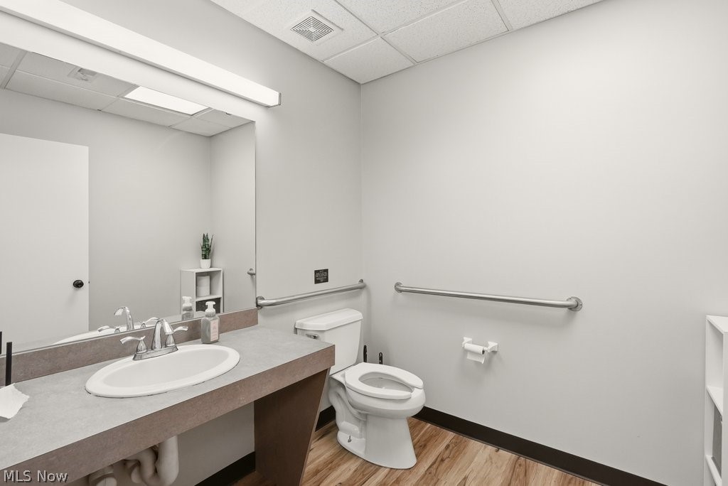 87 Springside Drive B Property Photo 24