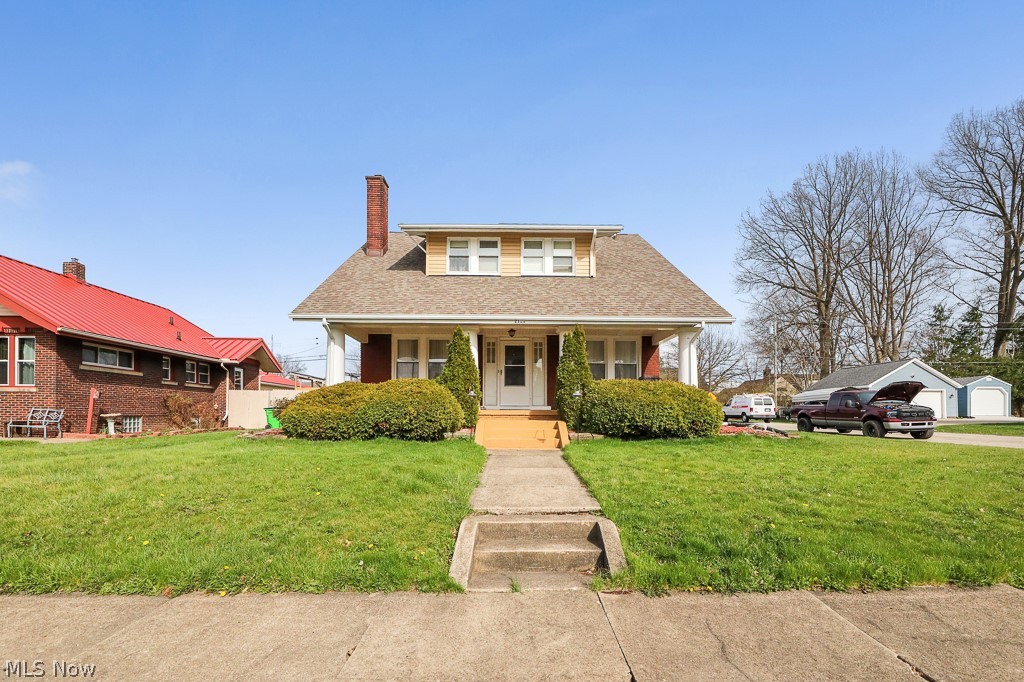 2144 Ridgewood Avenue Property Photo 1