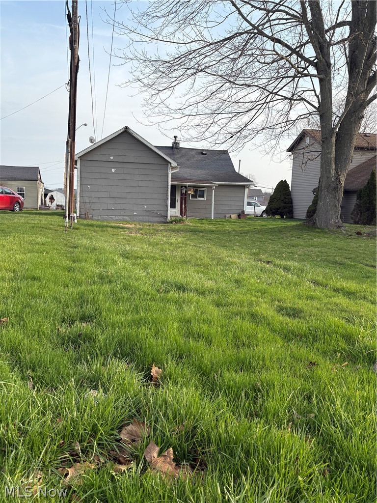 237 Race Avenue Property Photo 5