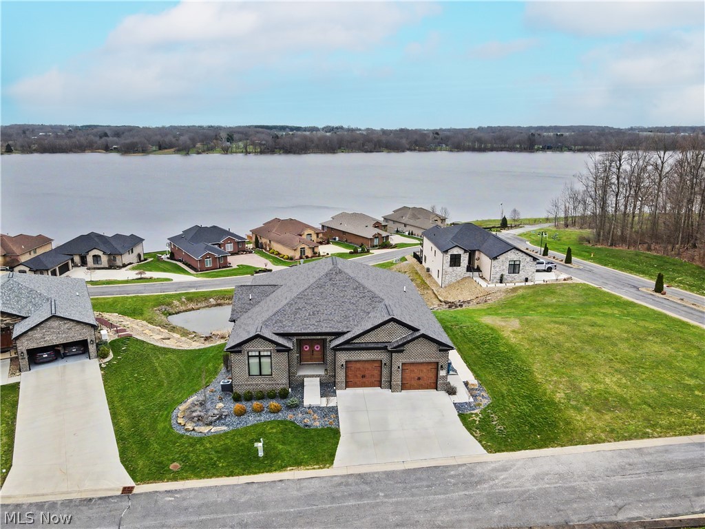 2645 Waters Edge Drive Property Photo 1