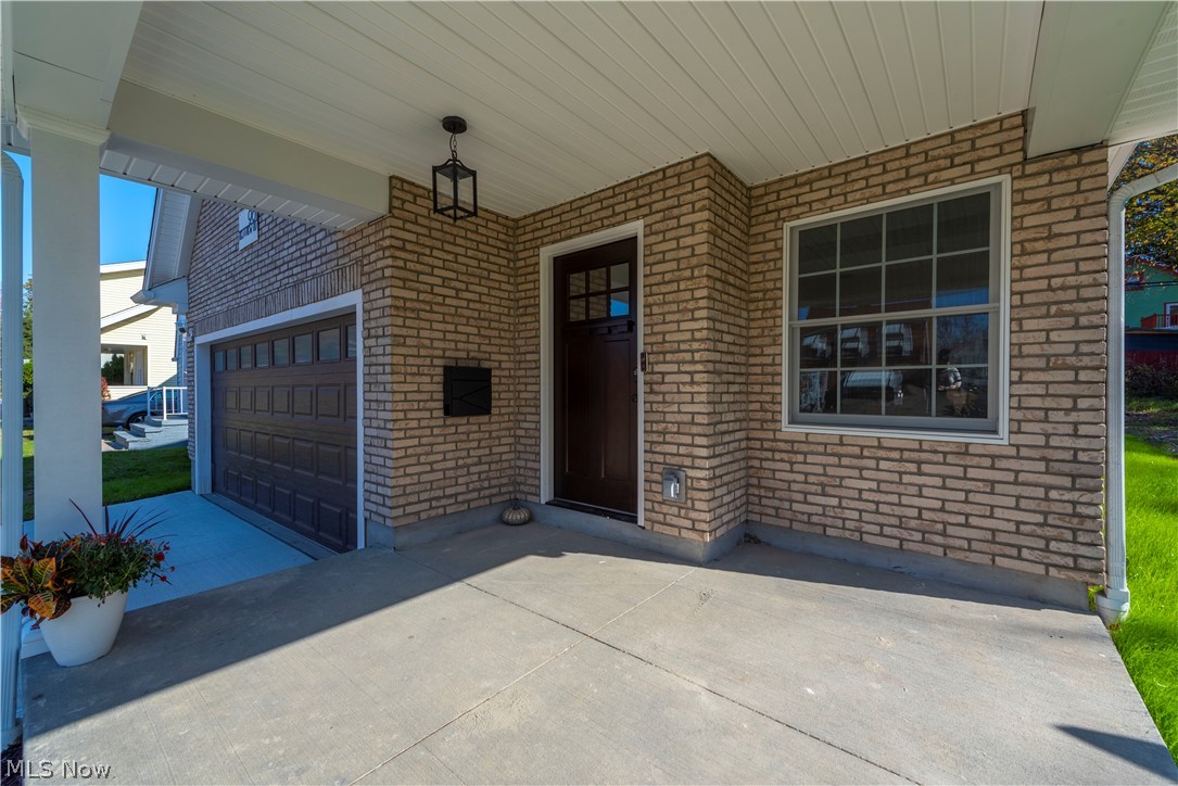 924 Greyton Property Photo 2