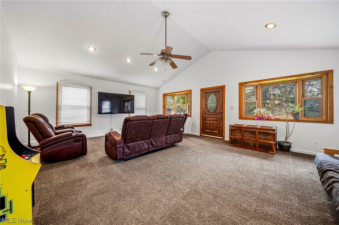 109 Cornelia Drive Property Photo 2