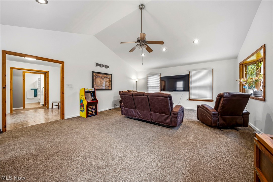 109 Cornelia Drive Property Photo 3