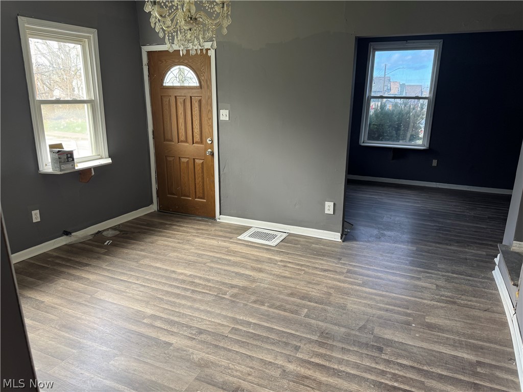 12600 Forest Hill Avenue Property Photo 6