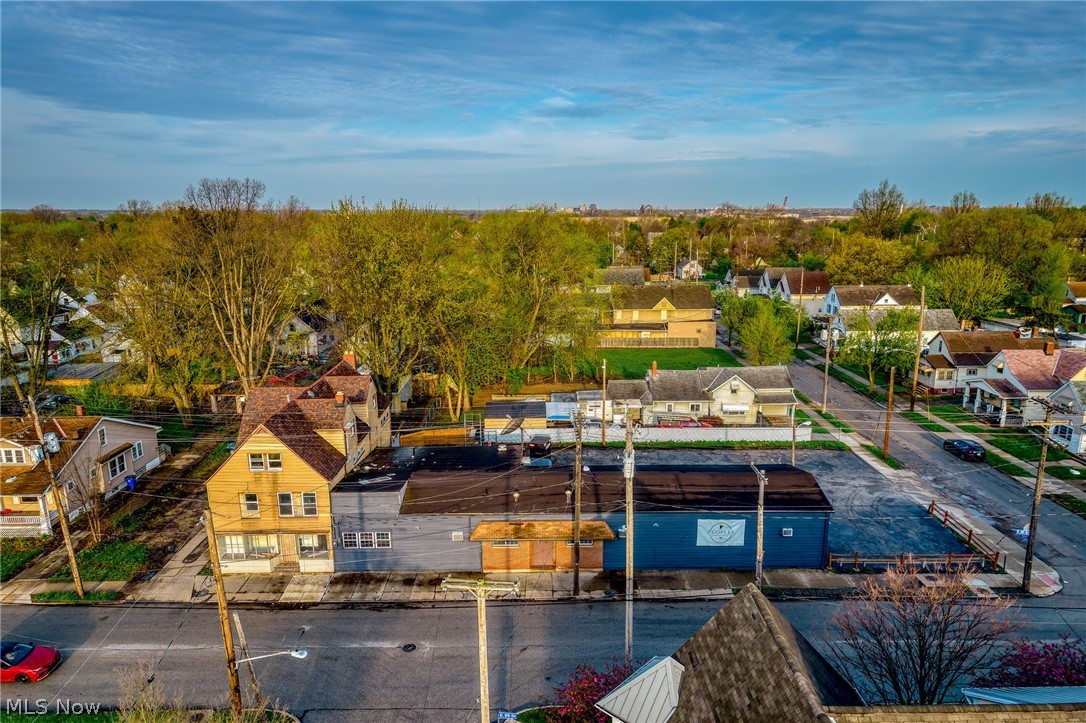 3614 E 65th Street