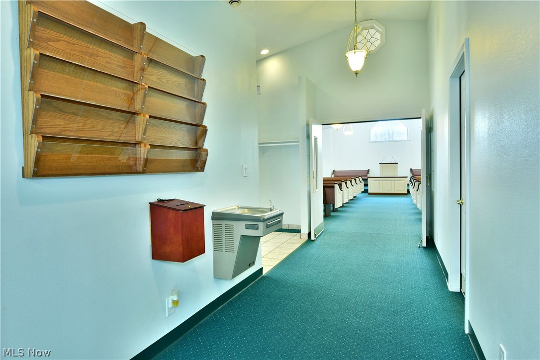 6000 Webber Cole Road Property Photo 13