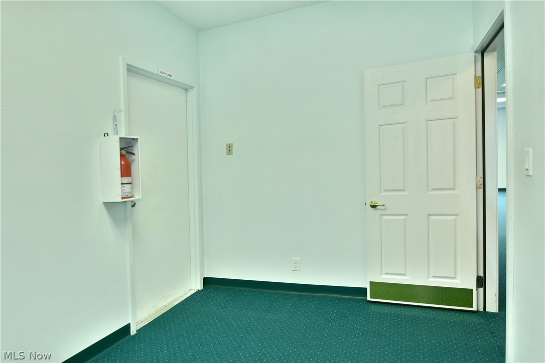 6000 Webber Cole Road Property Photo 30
