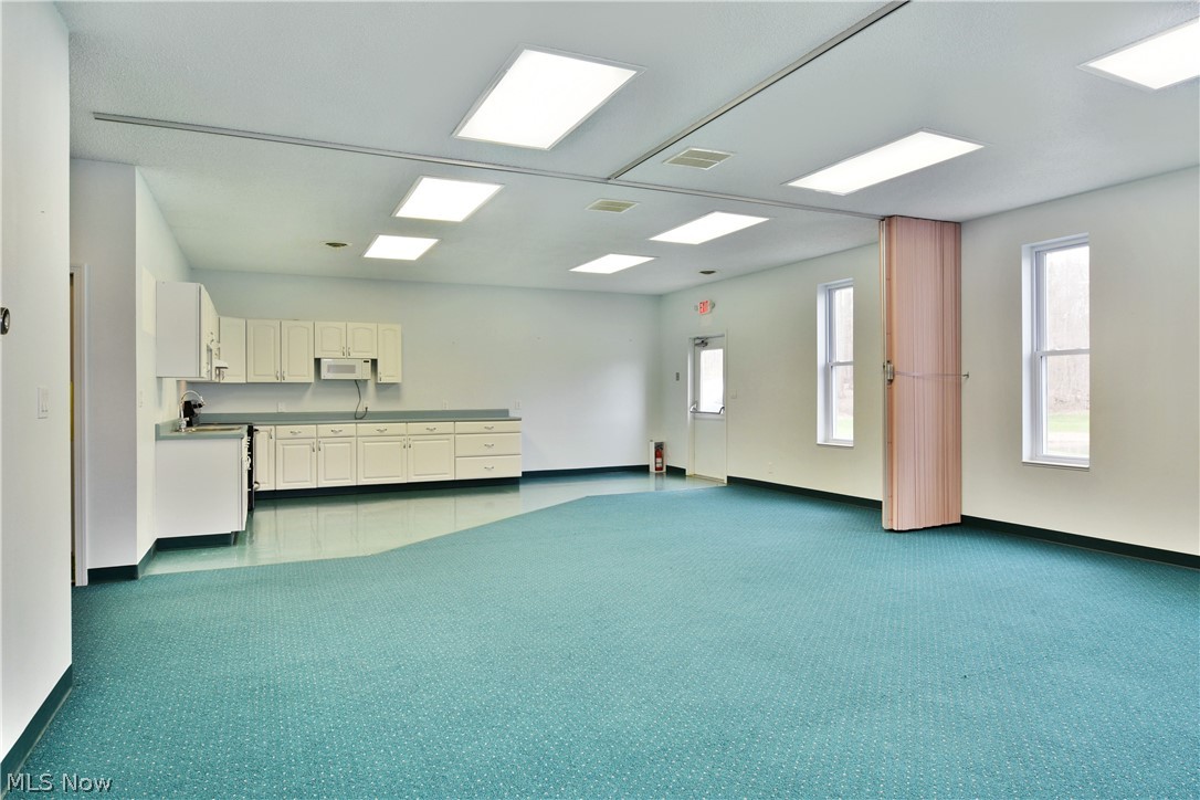 6000 Webber Cole Road Property Photo 34