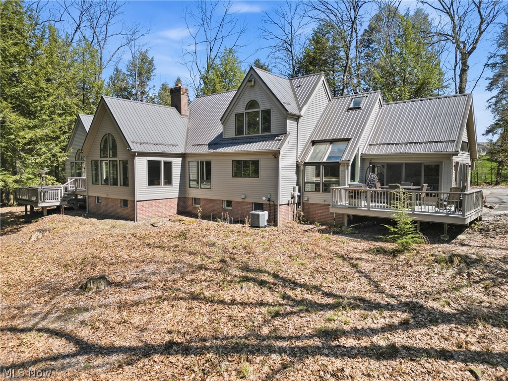 5700 Clingan Road Property Photo 3