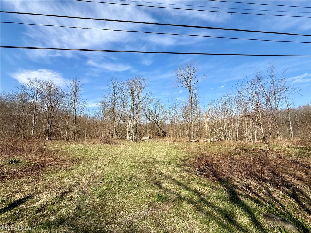 515 Middle Road Property Photo 4