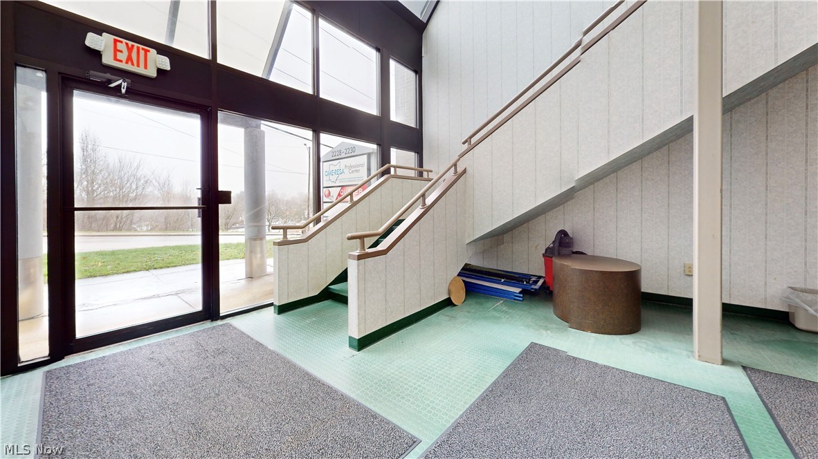 2230 Sunset Boulevard Property Photo 7