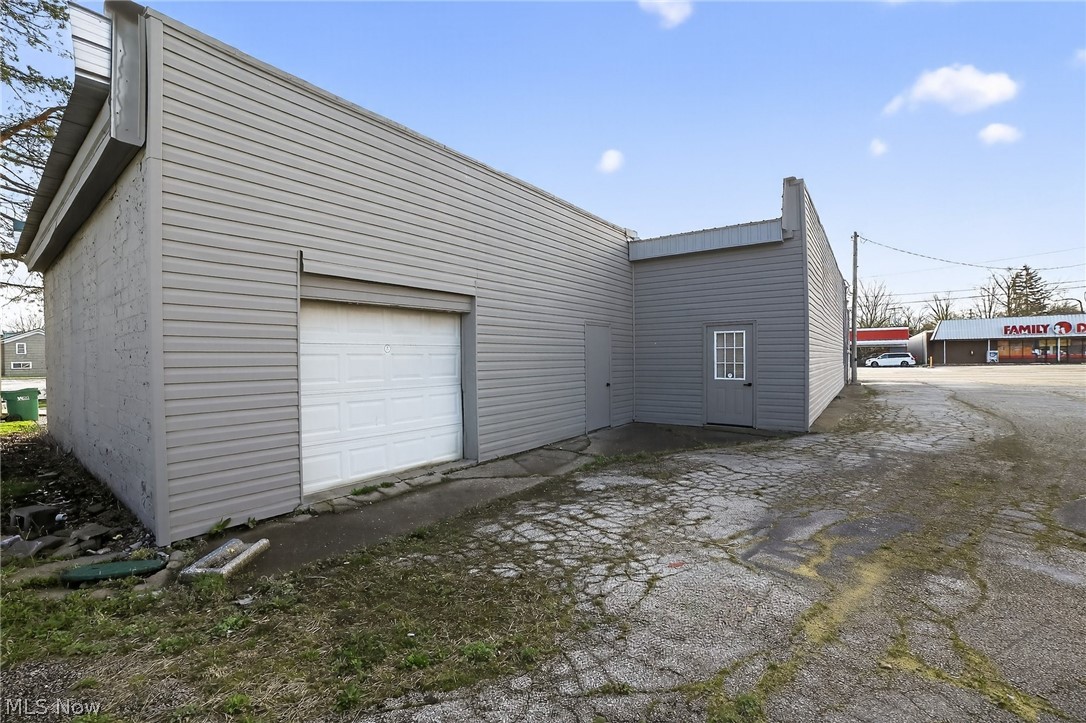 161 E Main Street Property Photo 19