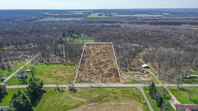 Vl 09-101705 Warren Meadville Property Photo 1