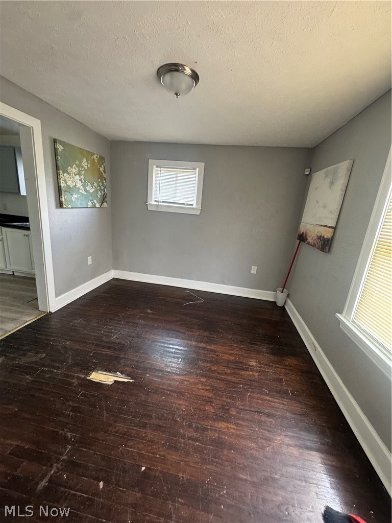 10604 Nelson Avenue Property Photo 16