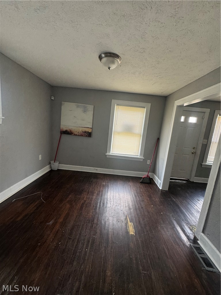 10604 Nelson Avenue Property Photo 17
