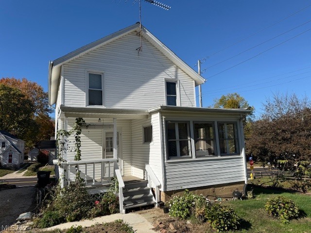 197 W State Street Property Photo 3
