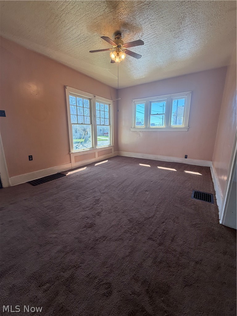 376 E State Street Property Photo 2