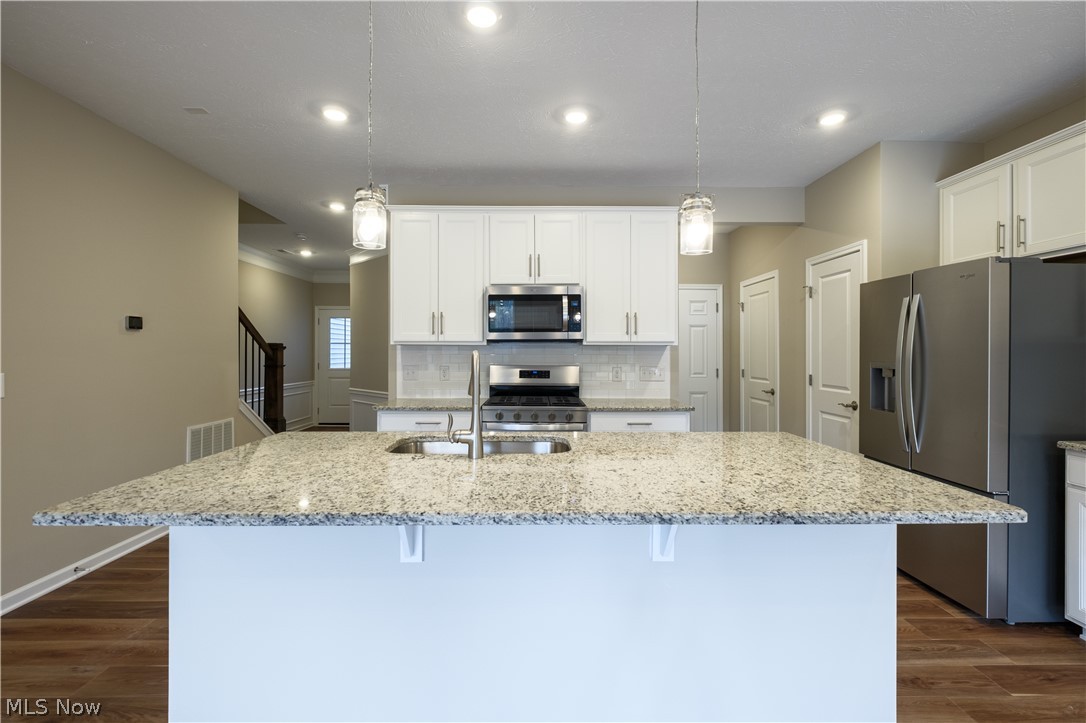 945-4 Memory Lane Property Photo 6