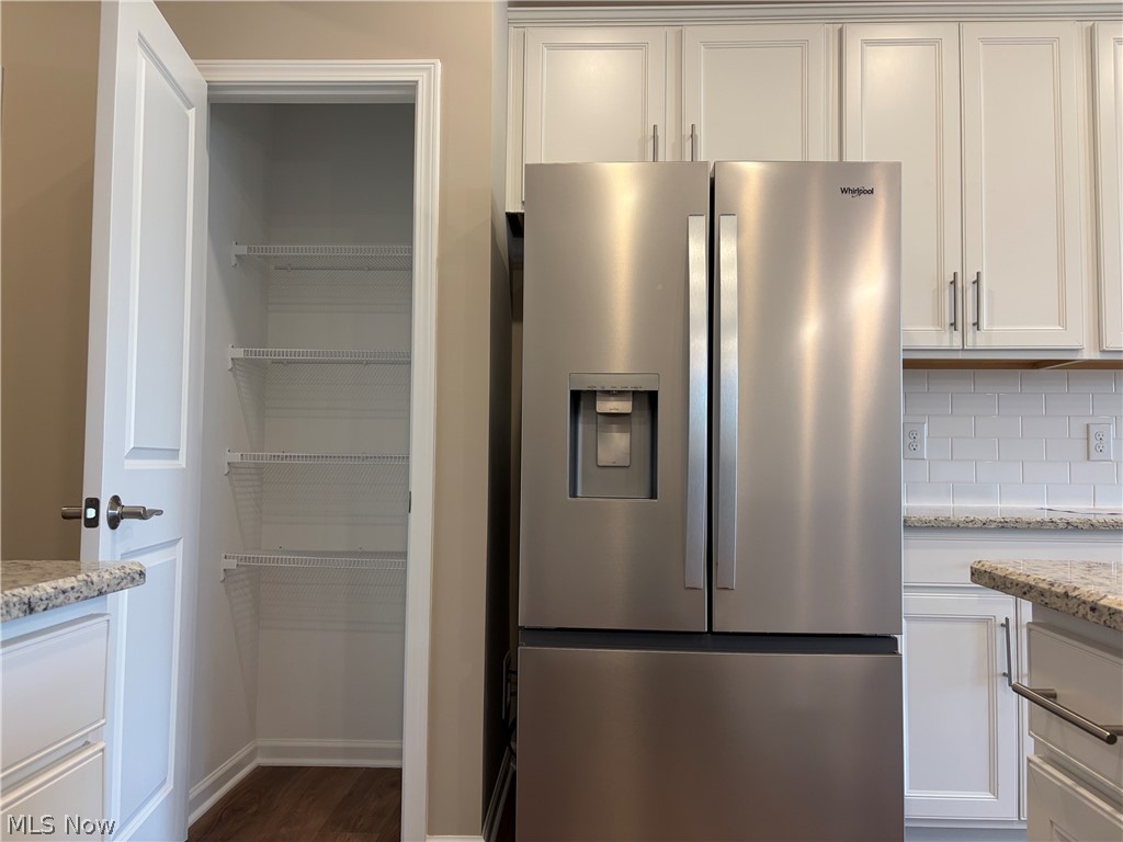 945-4 Memory Lane Property Photo 10