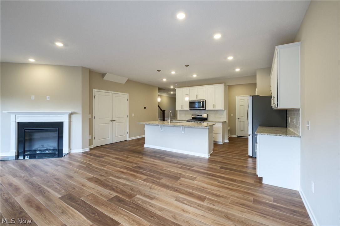 945-4 Memory Lane Property Photo 15