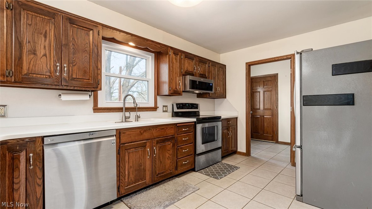 3245 Circle Court Property Photo 8