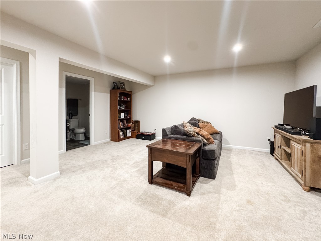 2092 Sugar Maple Drive Property Photo 42
