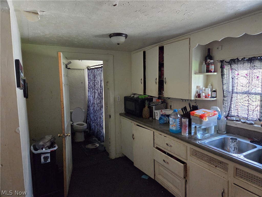 491 5th Street Property Photo 5