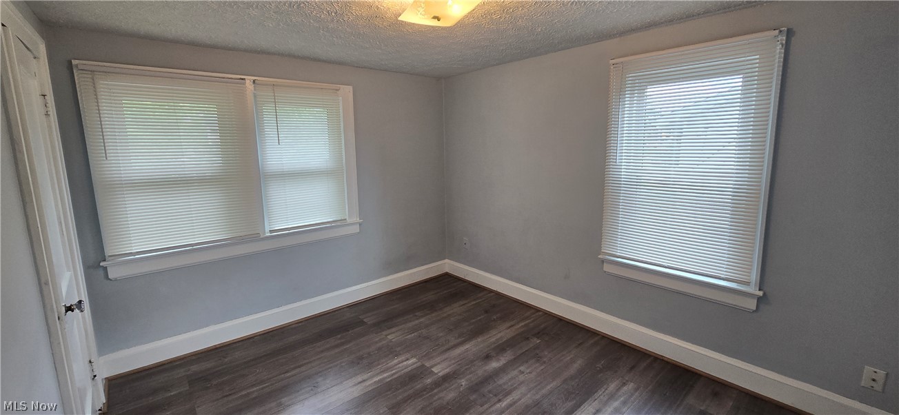 914 Dan Street Property Photo 11