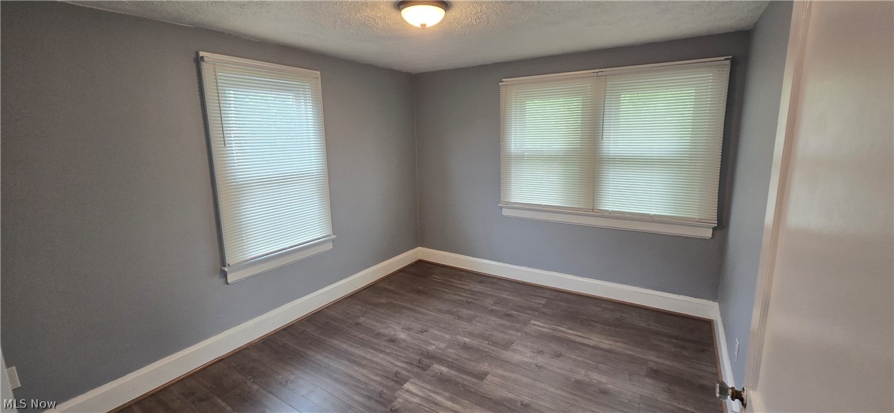 914 Dan Street Property Photo 12