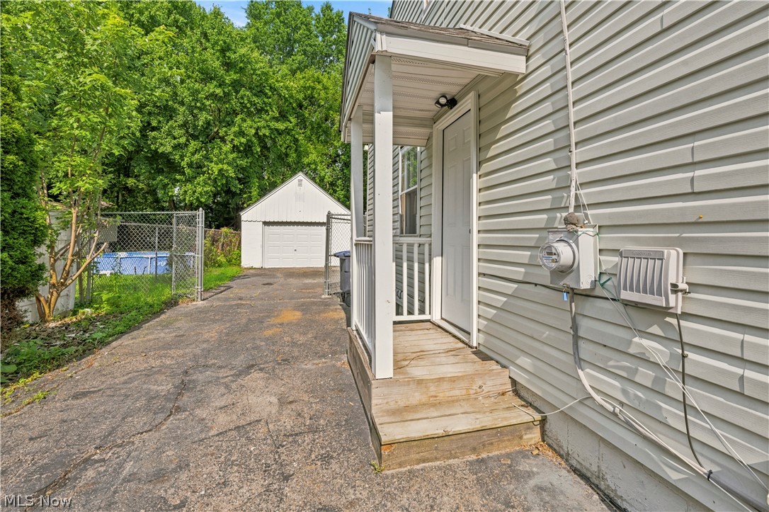 1146 Packard Drive Property Photo 5