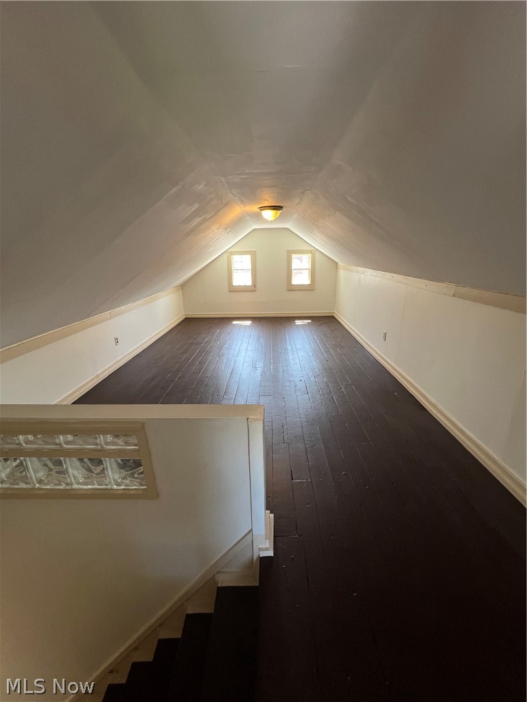 1129 Avon Street Property Photo 25