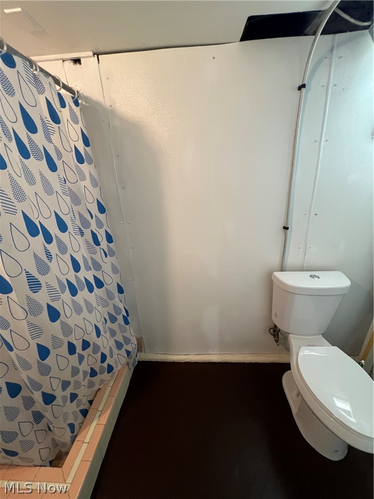 1129 Avon Street Property Photo 30