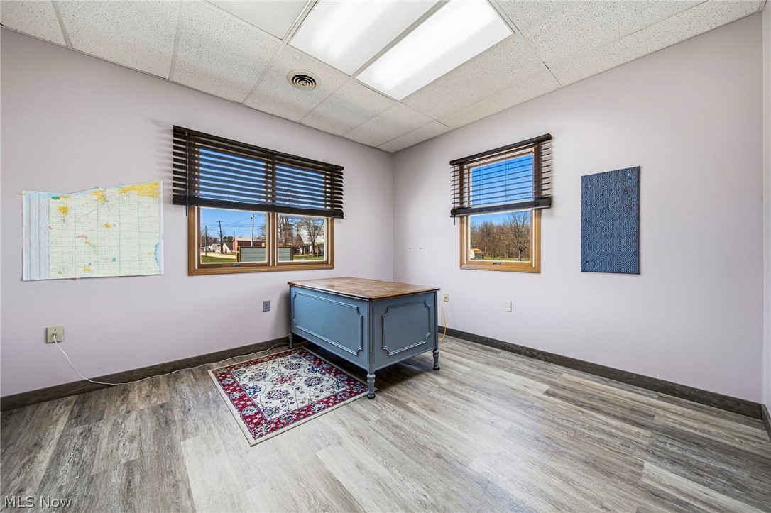 184 E Walnut Street Property Photo 16