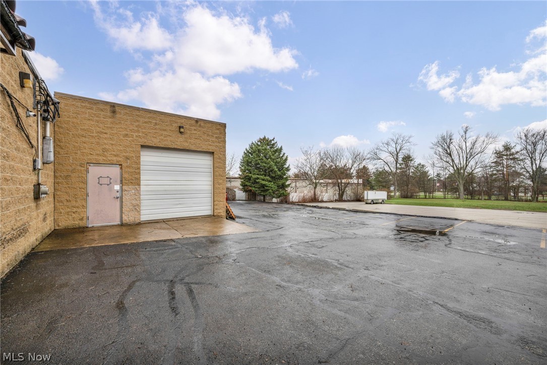 9431 Mentor Avenue Property Photo 37