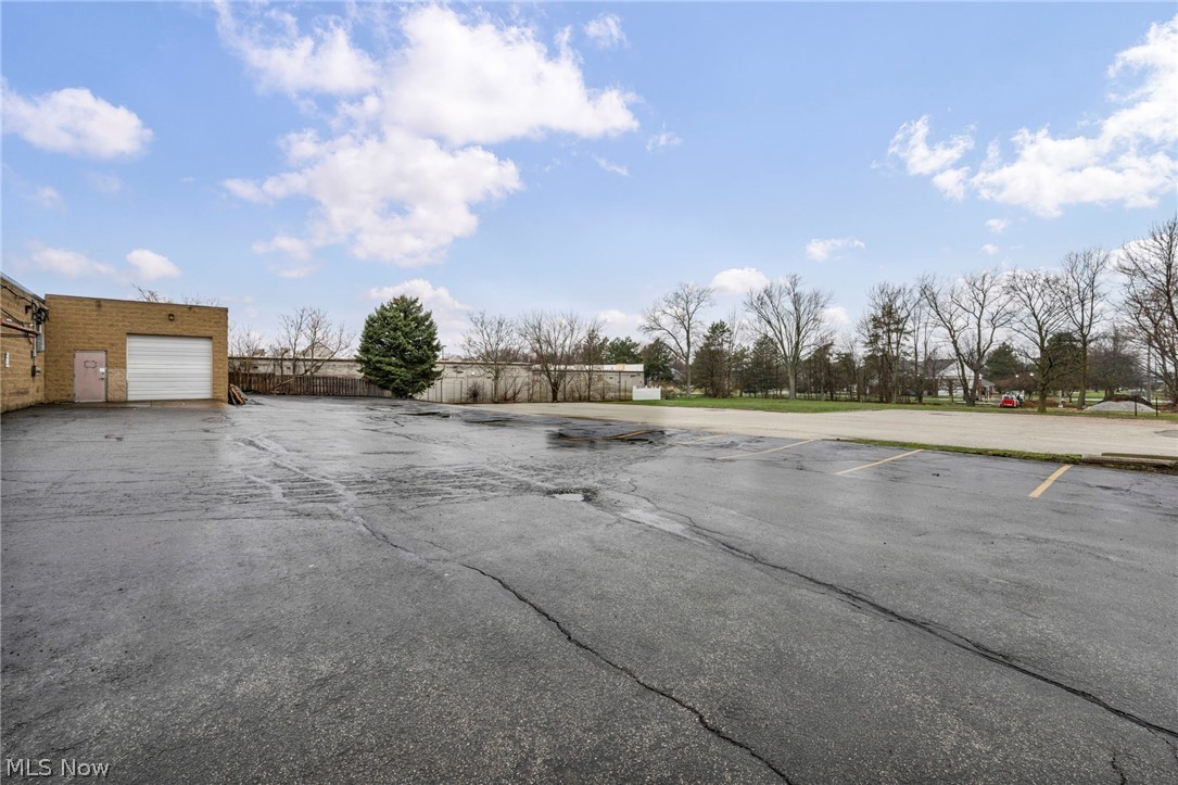 9431 Mentor Avenue Property Photo 40