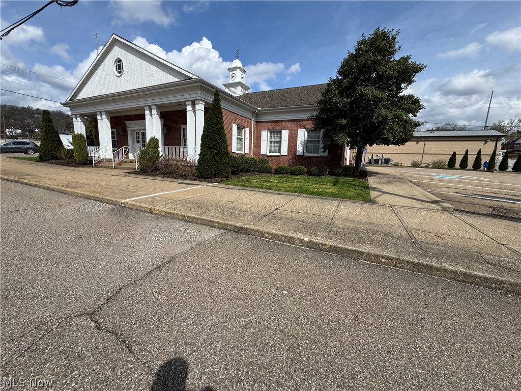 530 Broadway Property Photo 1