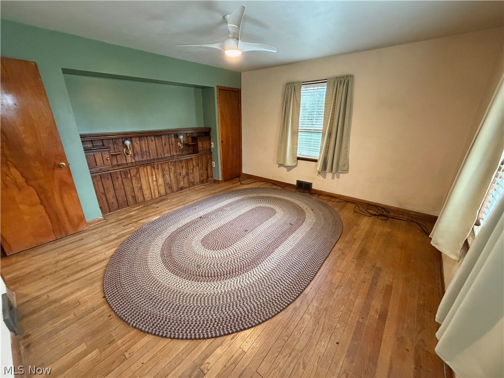 16213 Park Way Property Photo 29