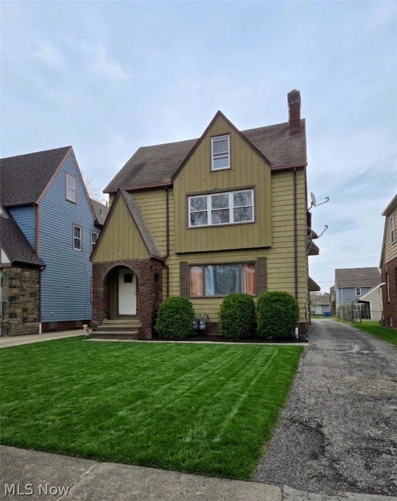 841 Hoover Avenue Property Photo