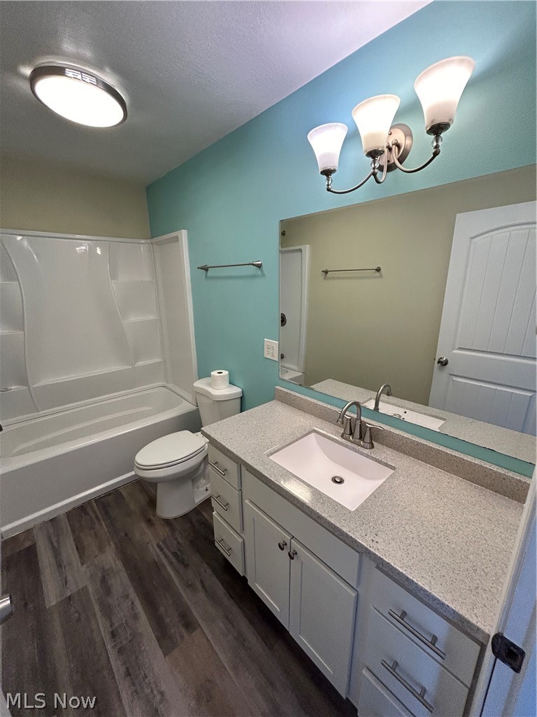 10545 Main Street Property Photo 13