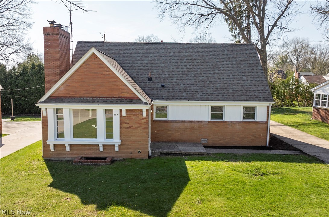 3530 Glenmere Drive Property Photo 1