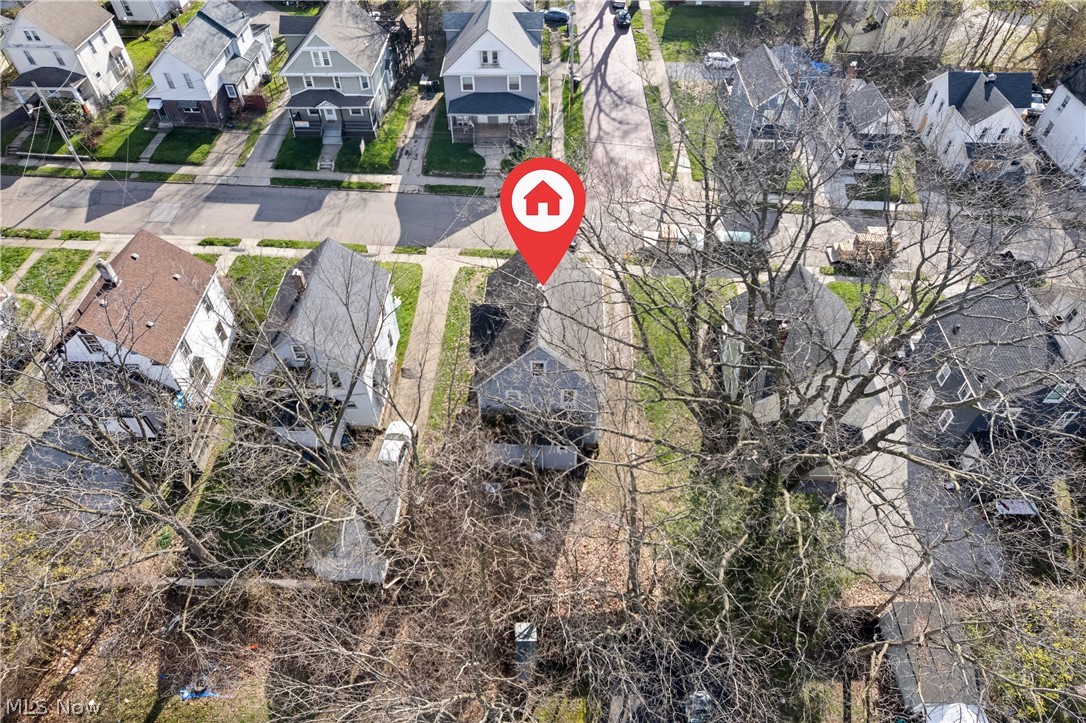 518 Sumner Street Property Photo 6