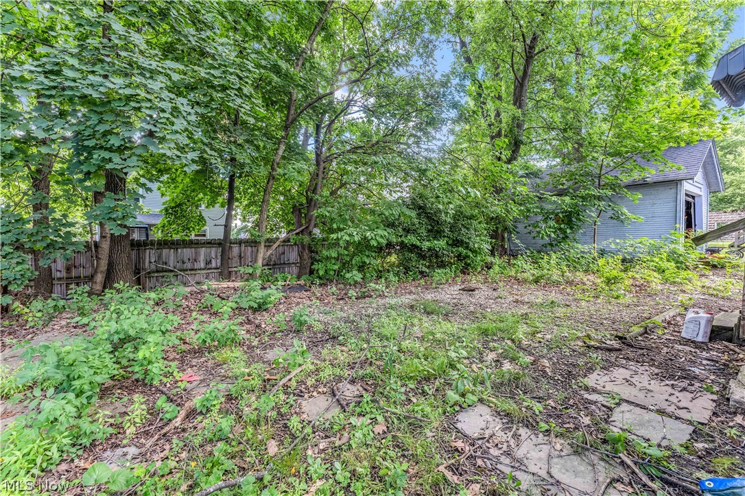 518 Sumner Street Property Photo 34
