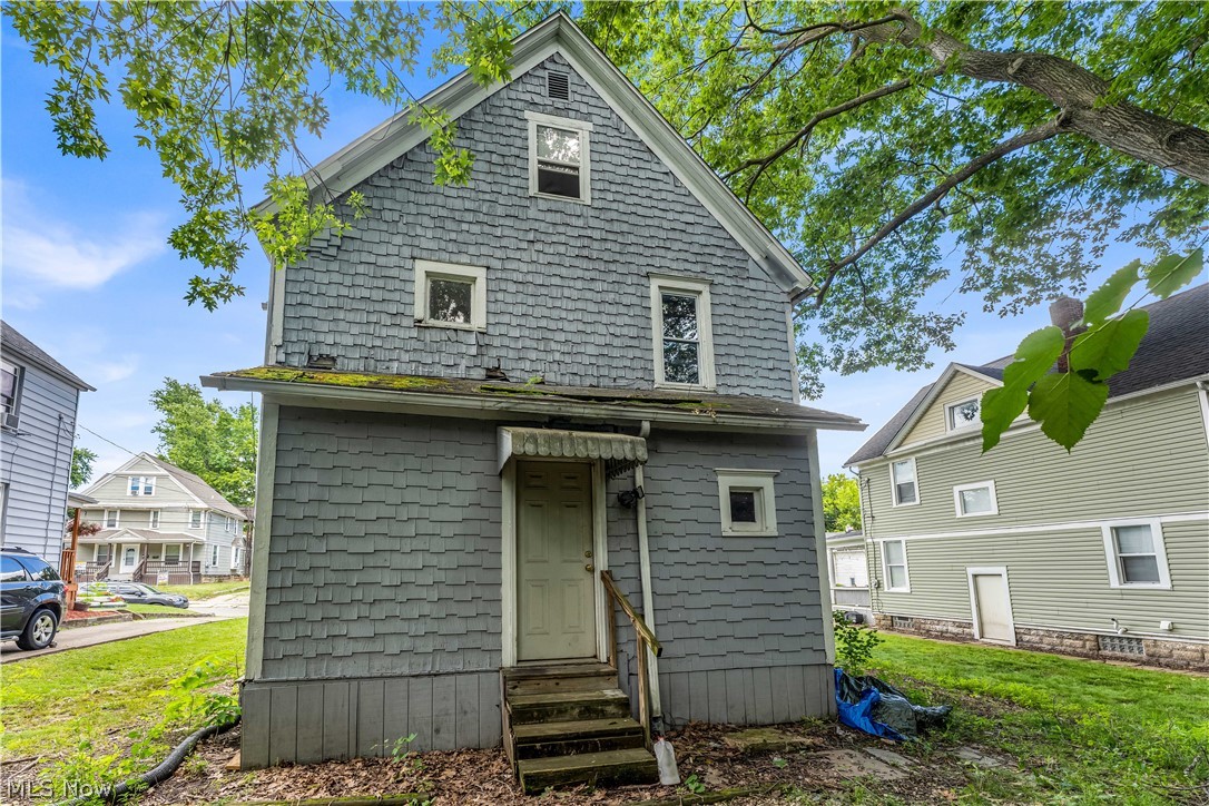 518 Sumner Street Property Photo 36