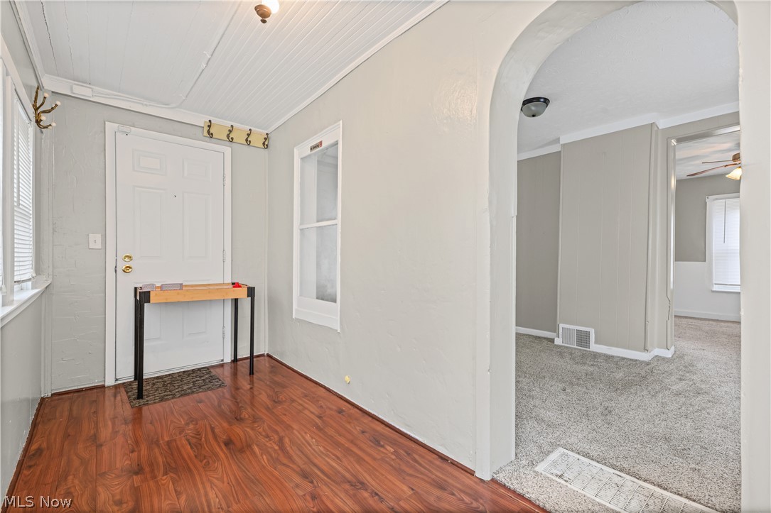 529 Bina Avenue Property Photo 4