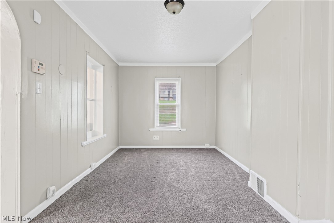 529 Bina Avenue Property Photo 7