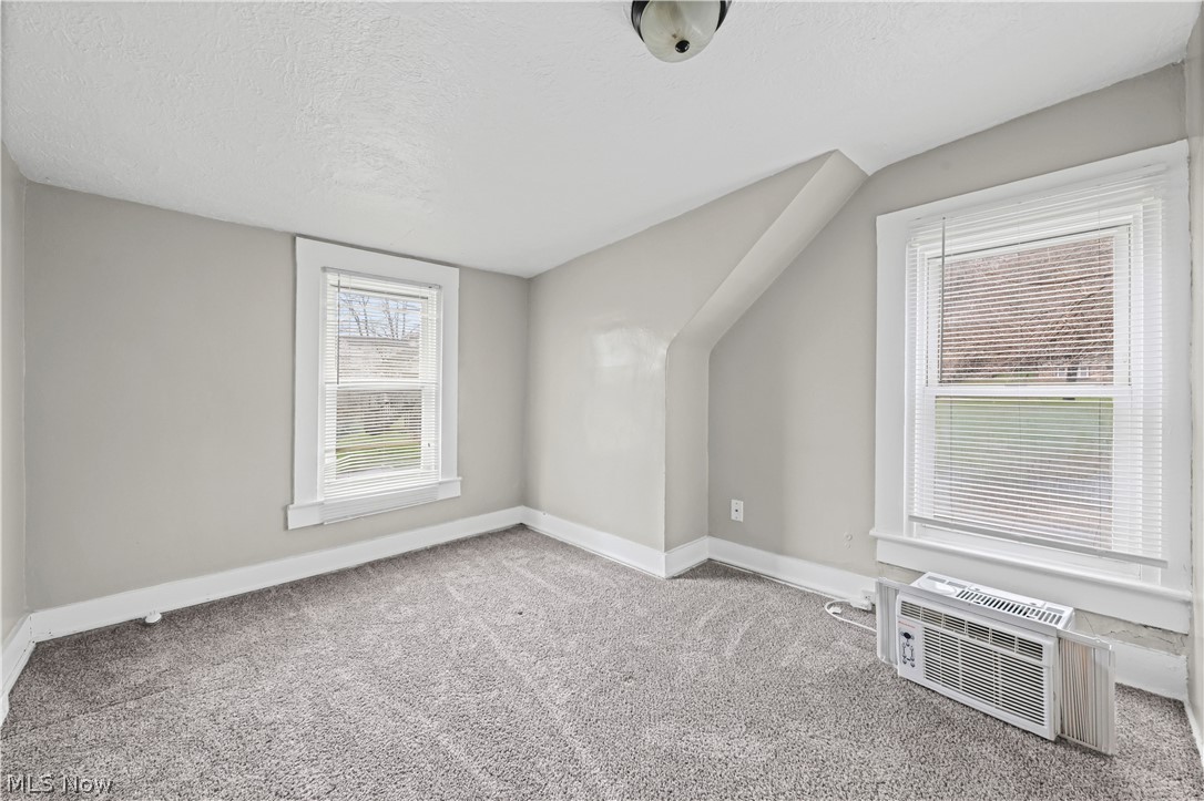 529 Bina Avenue Property Photo 16